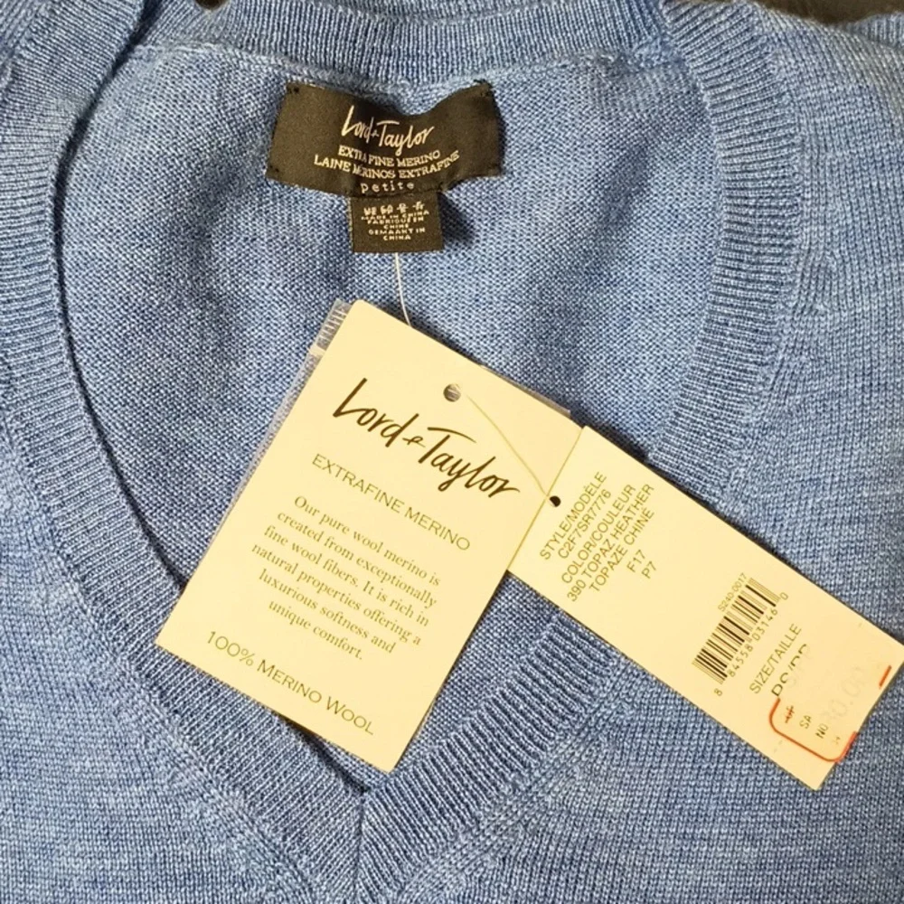 Lord & Taylor Blue V-Neck Sweater - Picture 3 of 7